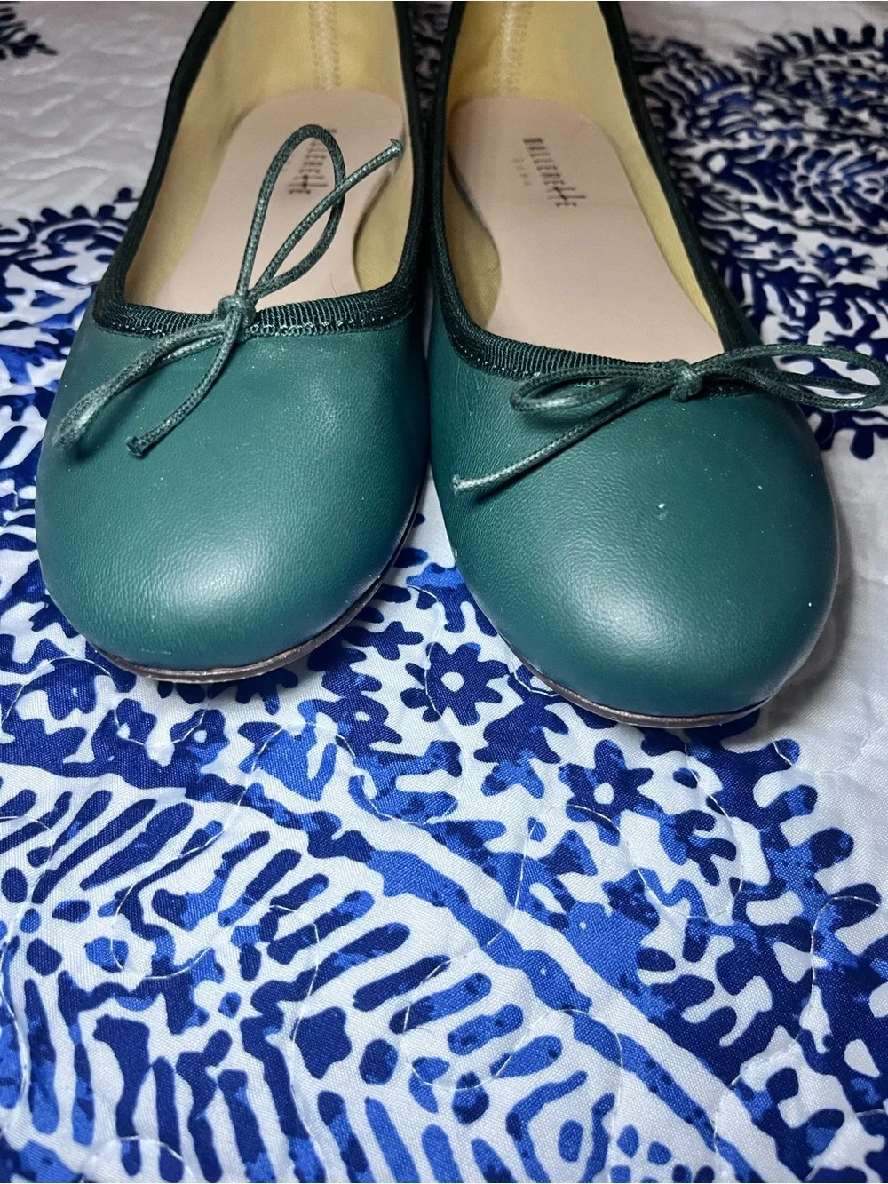 BallereTTe Rome Colonna ballet flats in bottle green leather
